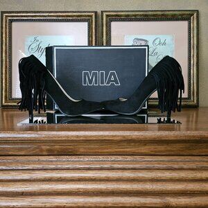 🖤MIA Madalyn Black Suede Fringe Stiletto Pumps – Size 6M, NIB